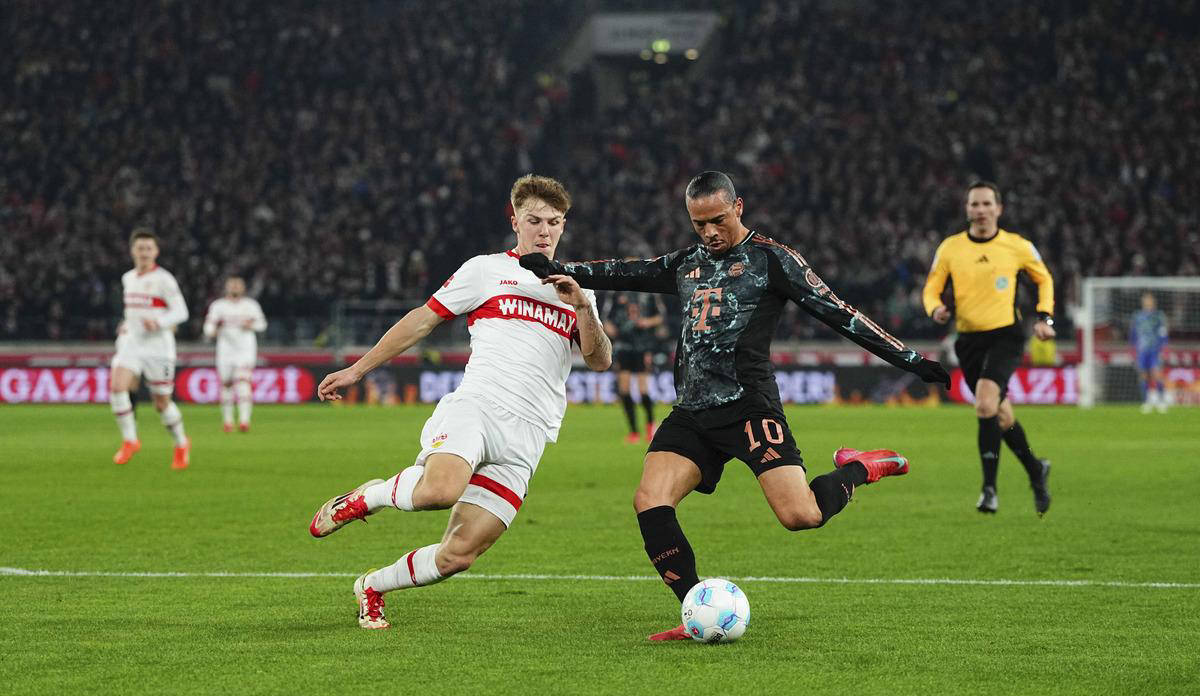 拜仁慕尼黑客场大胜,领跑积分榜的简单介绍 拜仁慕尼黑客场大胜,领跑积分榜的简单介绍