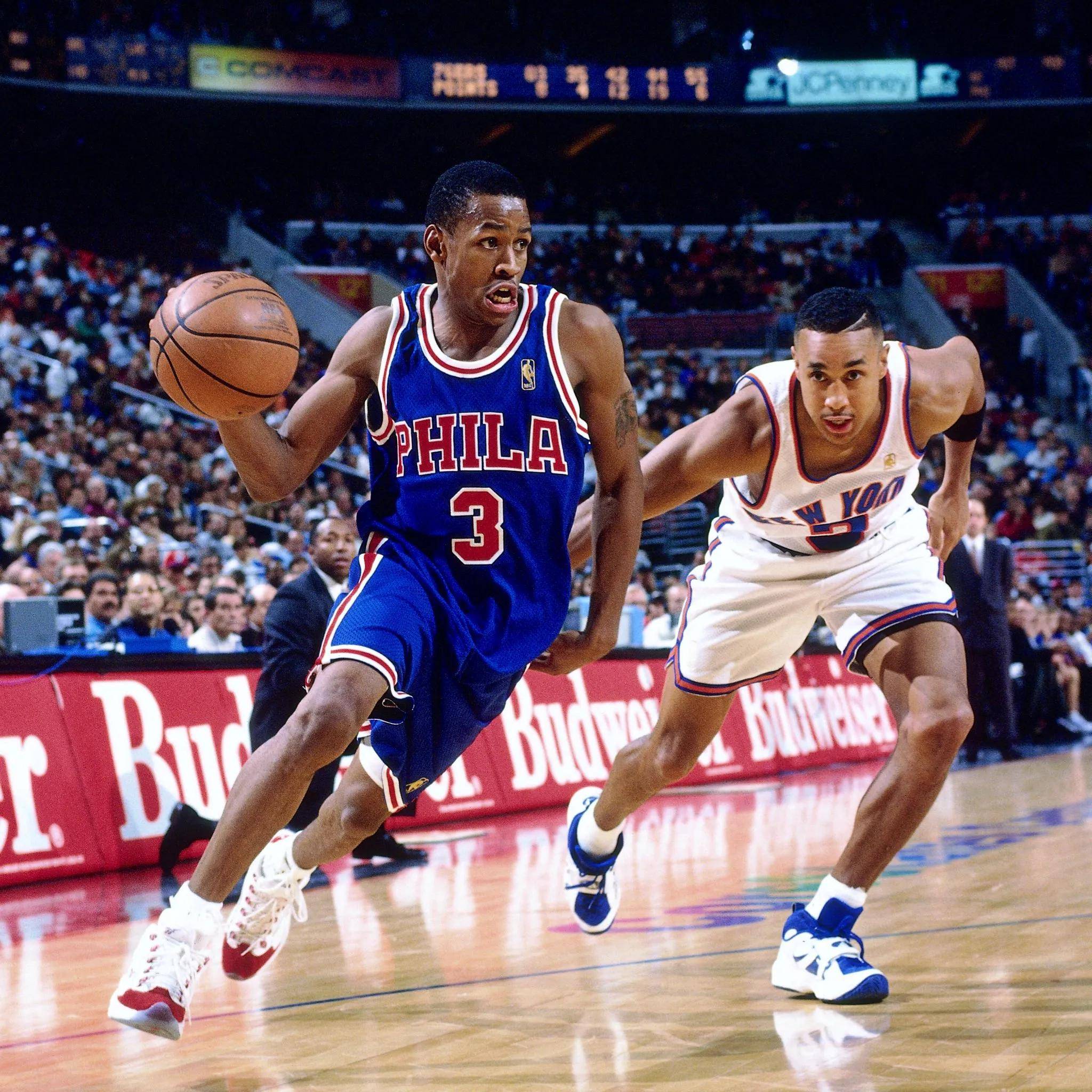 aoa体育教练-篮球选秀大会上，球星们展现实力抢眼