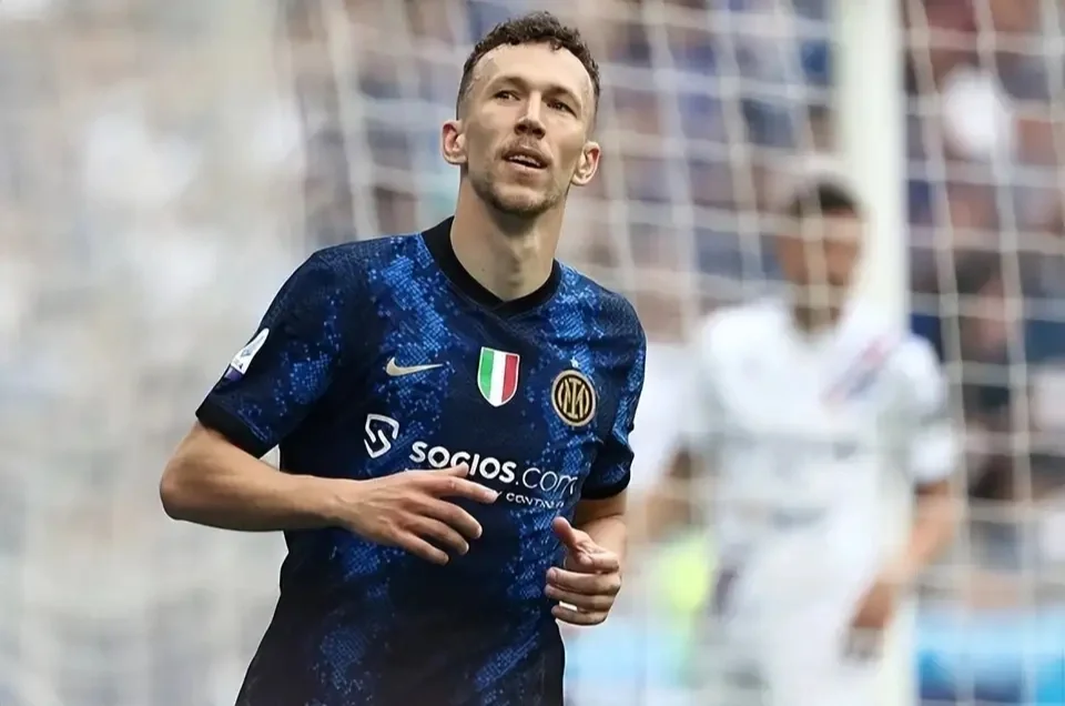 aoa体育教练-球员个人荣誉盛典即将举行，备受瞩目