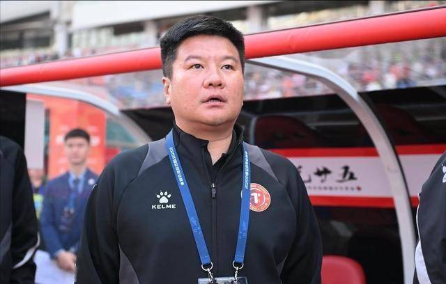 aoa体育官网-捷克击剑队势不可挡，豪取冠军