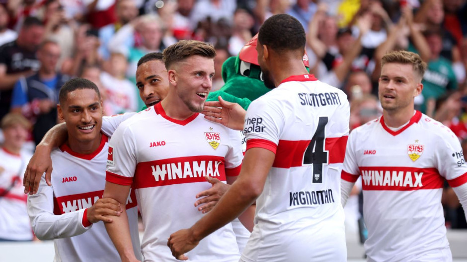 aoa体育娱乐-斯图加特联赛首胜，于汉堡取得关键胜利的简单介绍