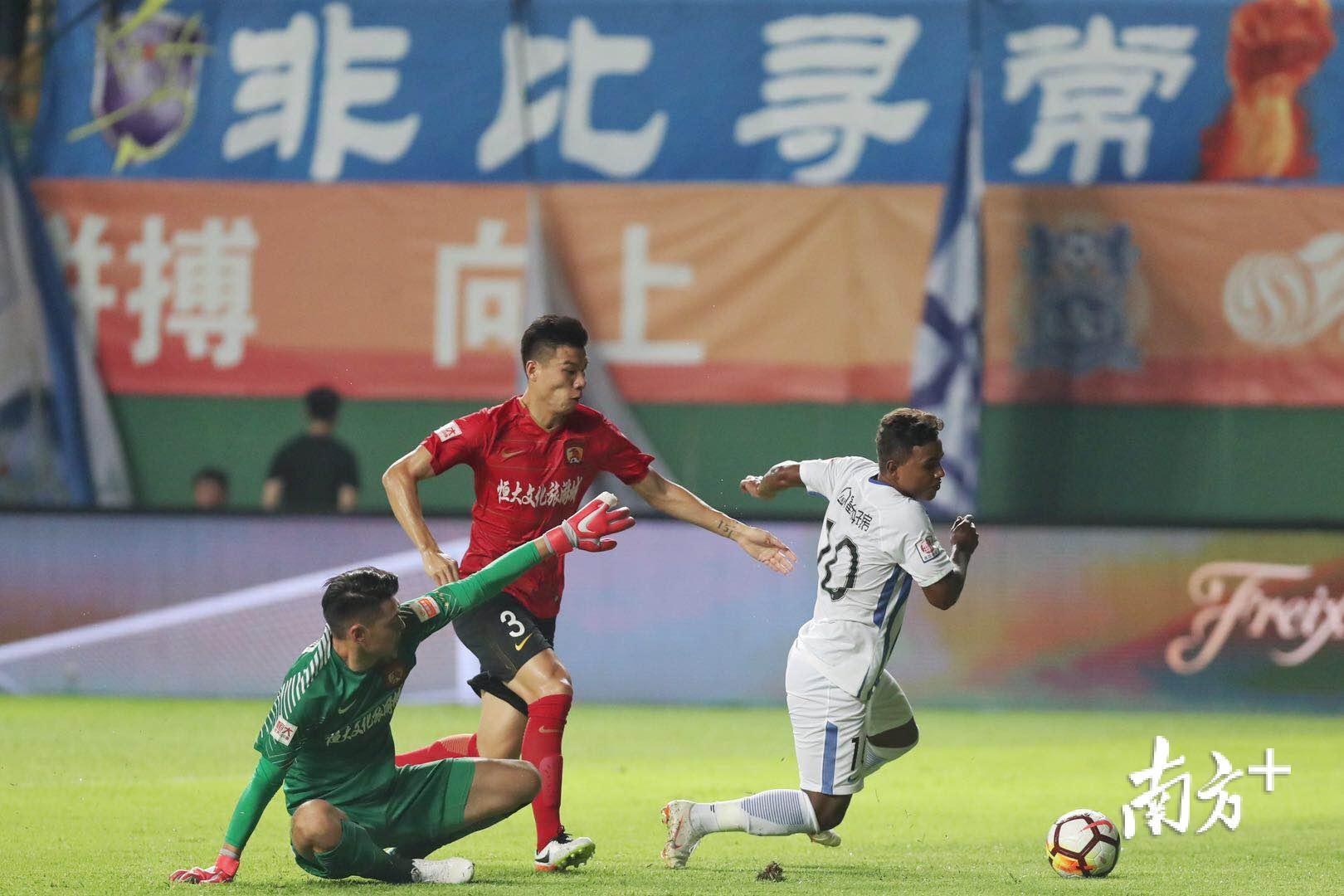 aoa体育馆-富力俱乐部反超关键对手，迎来新局面