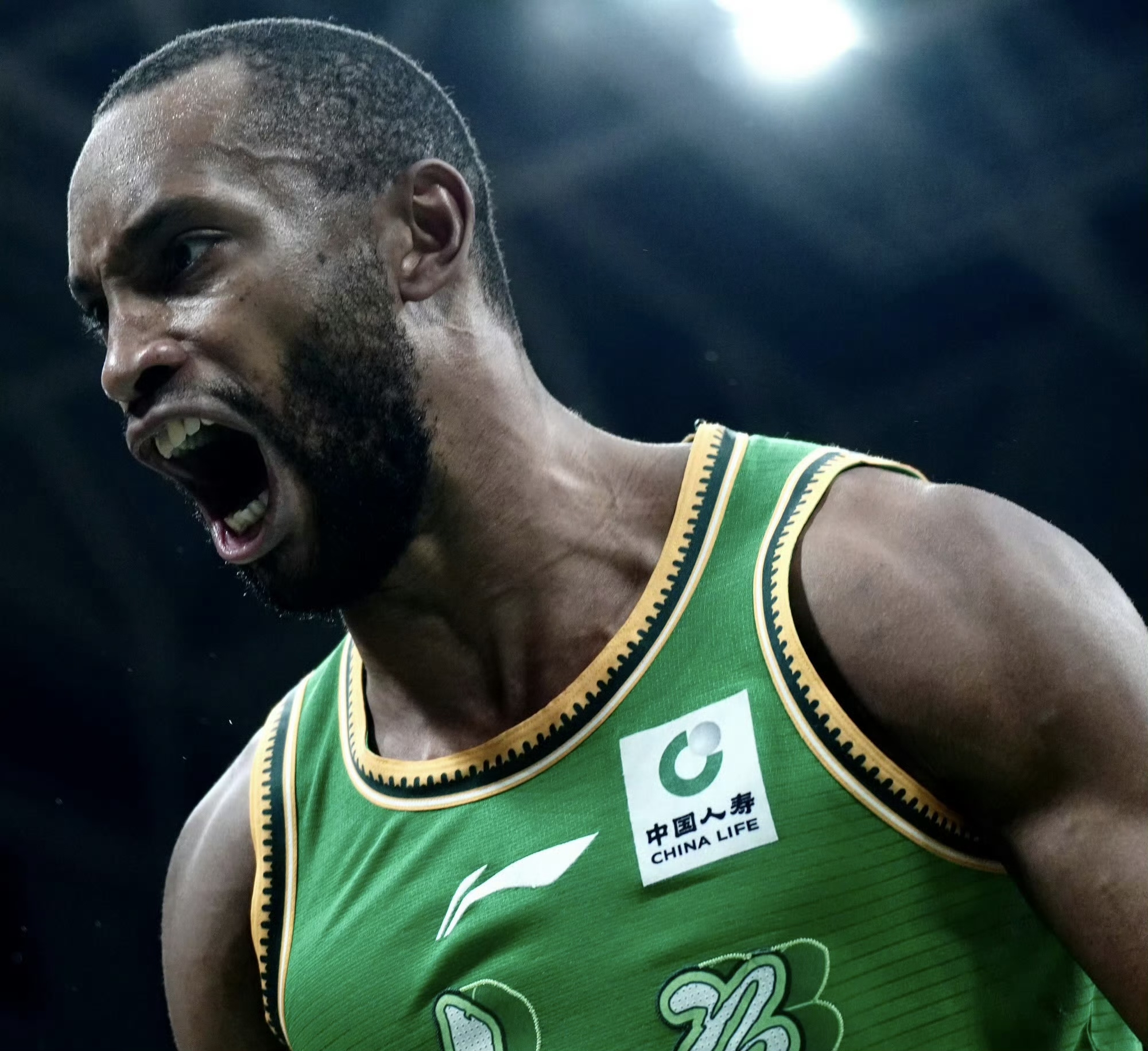 关于冠军呼之欲出，体育热情点燃运动狂热的信息