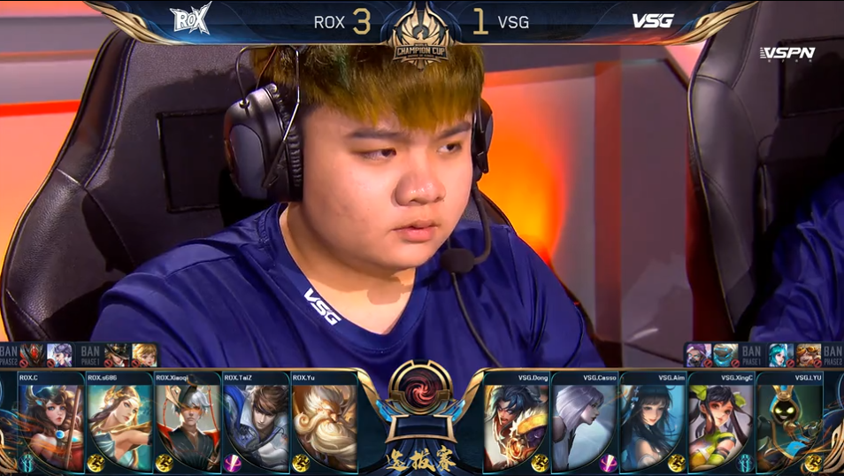 aoa体育课程-包含瓦伦西亚击败劲敌保持第二位置的词条