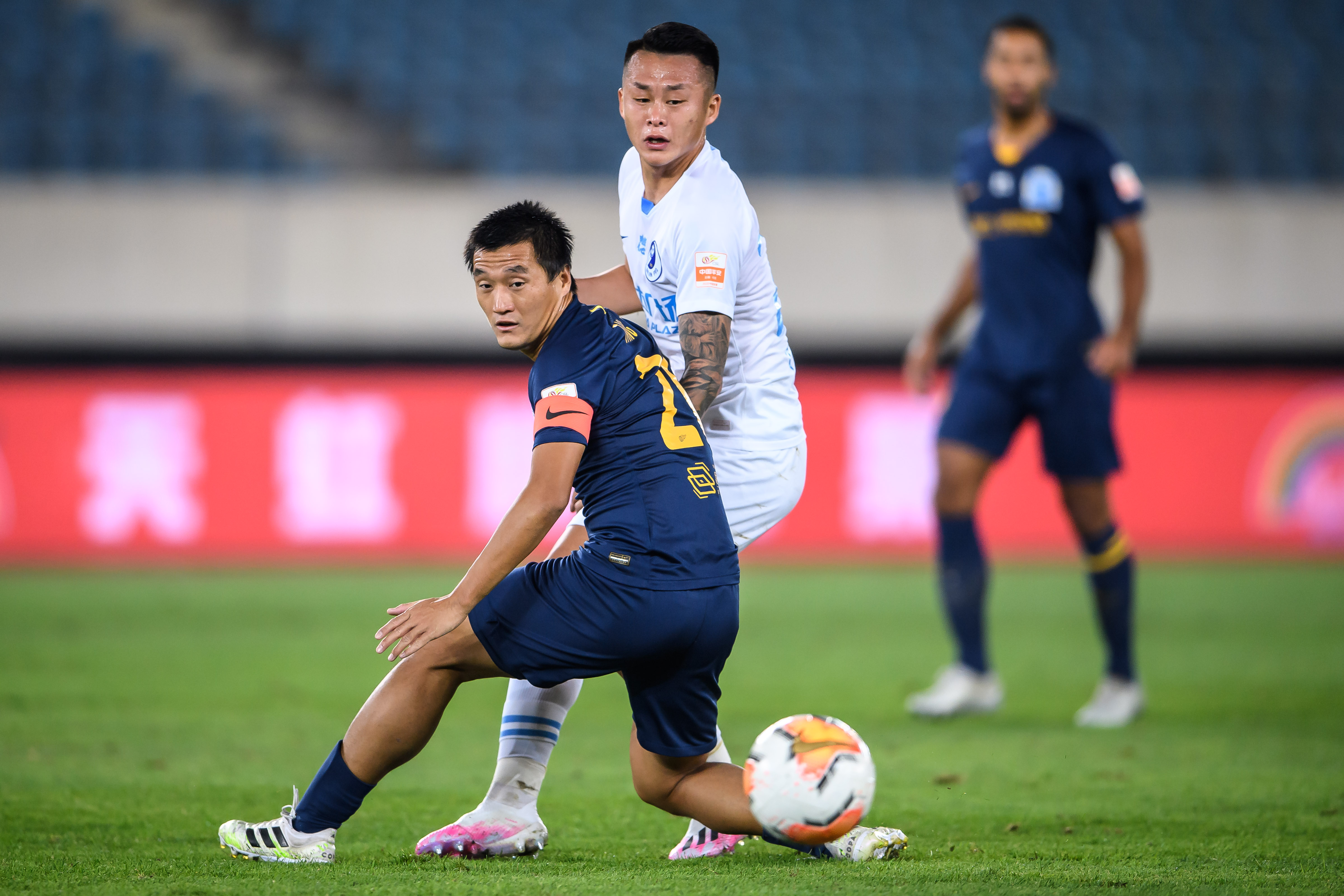 aoa体育活动-湖南豪取胜利，球队信心大增