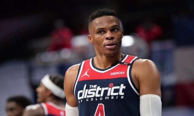 黄蜂客场战胜奇才,助力开拓赛季首胜的简单介绍 黄蜂客场战胜奇才,助力开拓赛季首胜的简单介绍