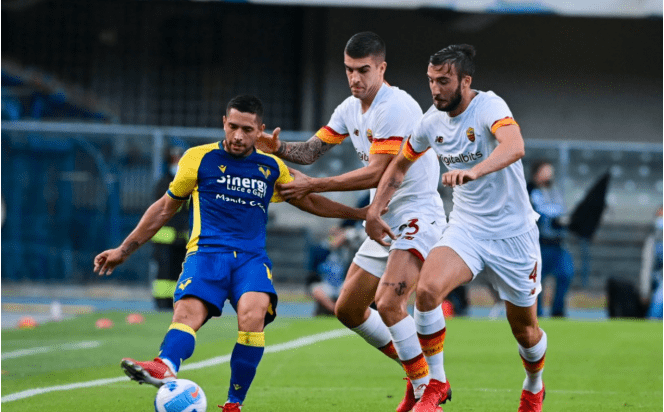 上海久事队主场力拼新疆队,斩获连胜的简单介绍 上海久事队主场力拼新疆队,斩获连胜的简单介绍