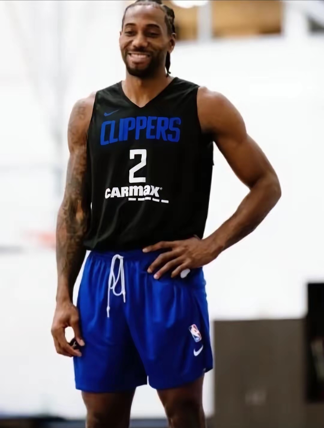 莱昂纳德当选西部最佳球员!四连胜助快船登顶 莱昂纳德当选西部最佳球员!四连胜助快船登顶